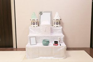 桜川市の葬儀・家族葬の流れ 自宅祭壇